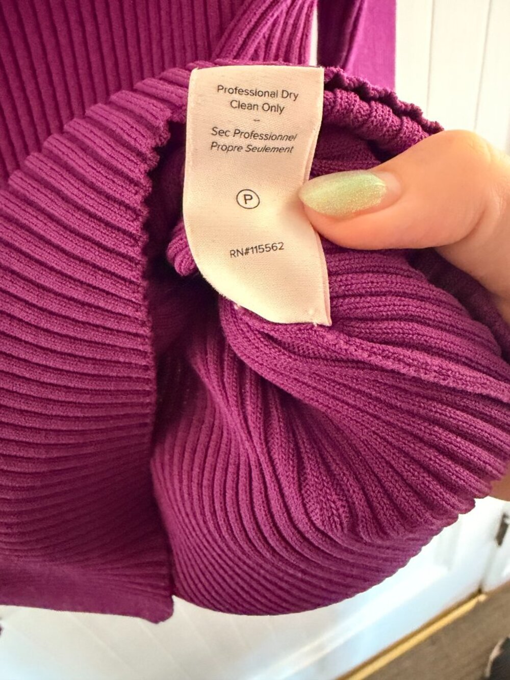 Cinq à Sept Purple Ribbed Ruffle Sweater Top Size Small - Picture 3 of 3